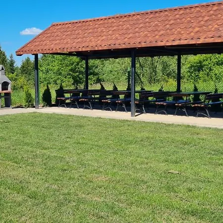 Apartment 4 Osobowy Z Tarasem Zelwagi 15 Mikolajki (Mragowo)