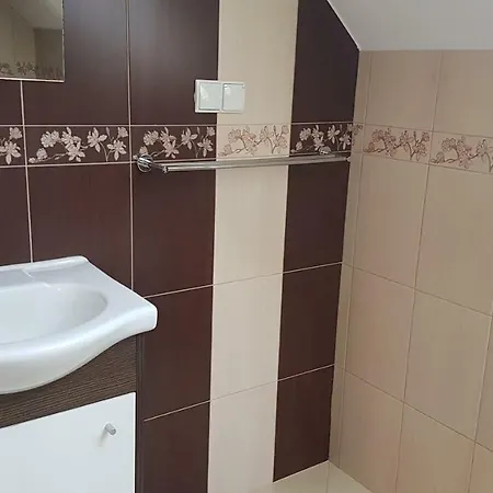 4 Osobowy Z Tarasem Zelwagi 15 *