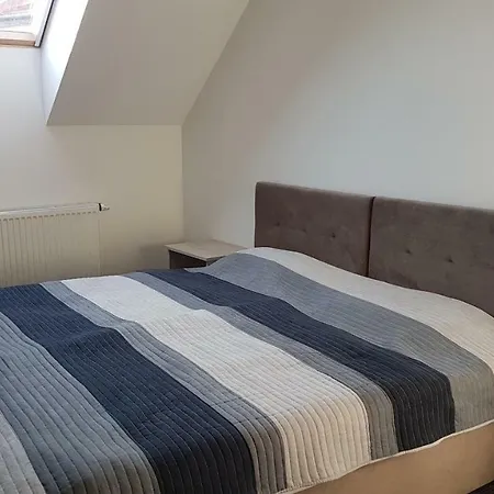 4 Osobowy Z Tarasem Zelwagi 15 Mikolajki (Mragowo)